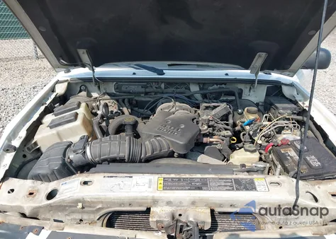 2002 Ford Ranger Edge/Xlt from USA, damaged, VIN 1FTZR45E82TA68766